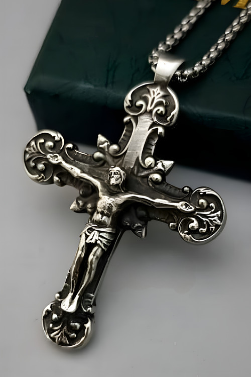 گردنبند صلیب