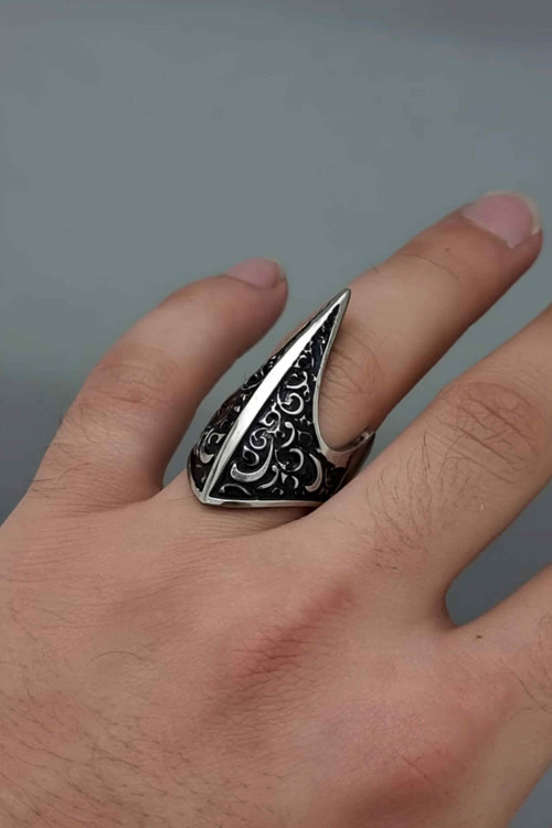 انگشتر اساسین کرید