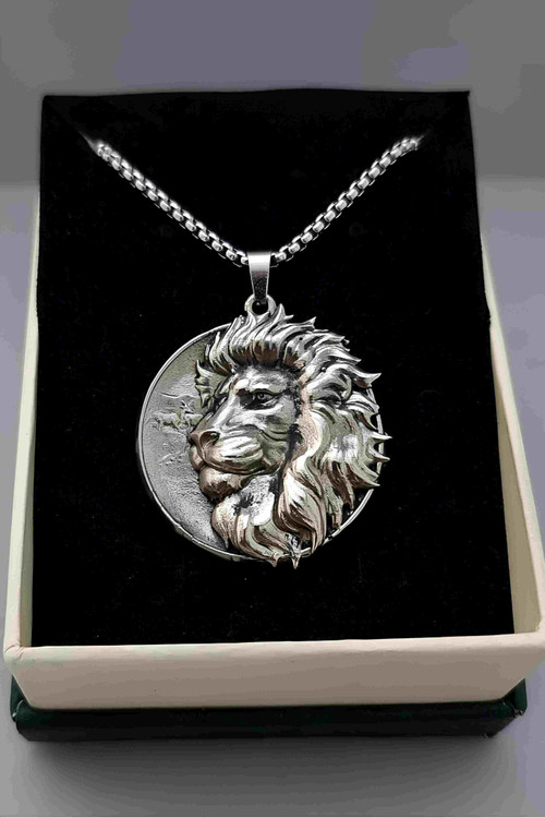 گردنبند طرح شیر