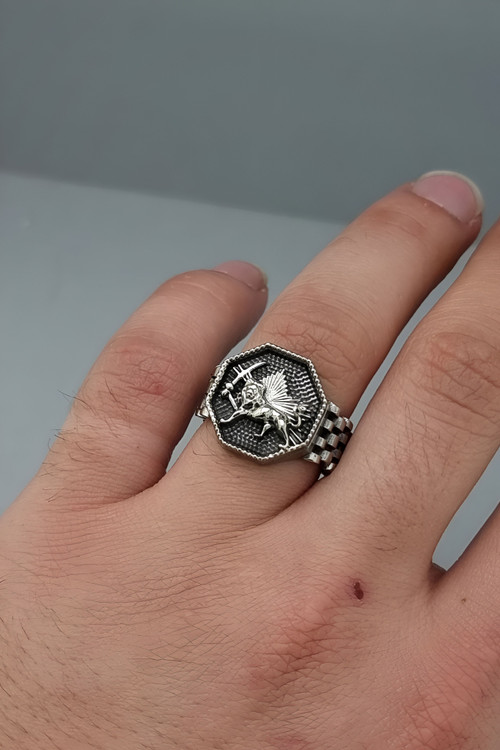 انگشتر شیر خورشید