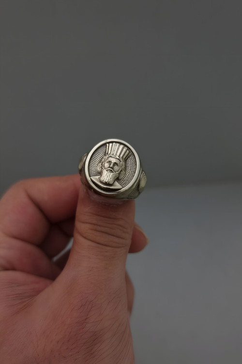 انگشتر داریوش هخامنشی