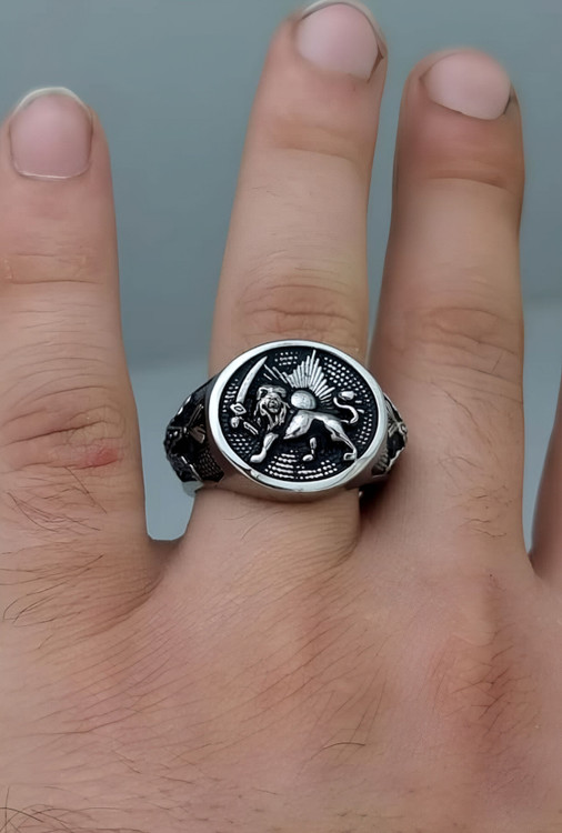 انگشتر شیر خورشید