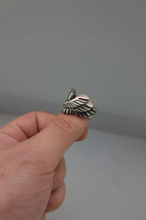 انگشتر پرنده