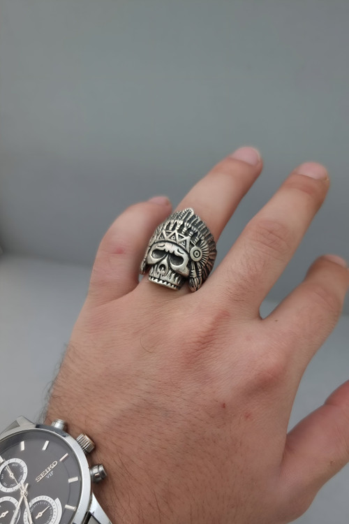 انگشتر اسکلت