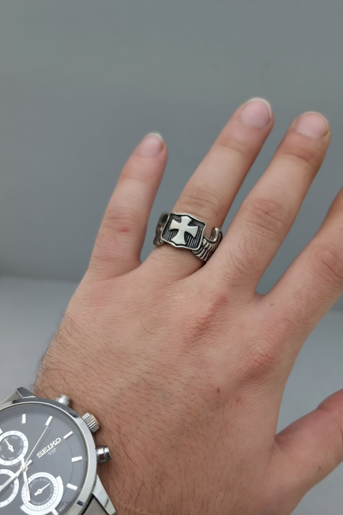 انگشتر صلیب