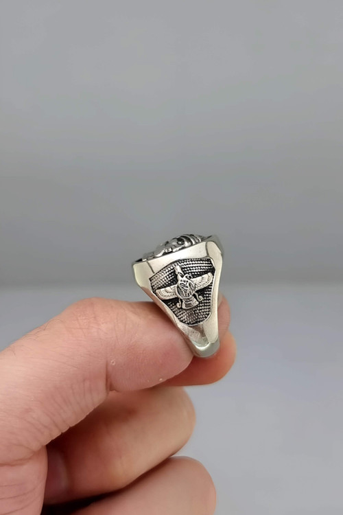 انگشتر کوروش بزرگ