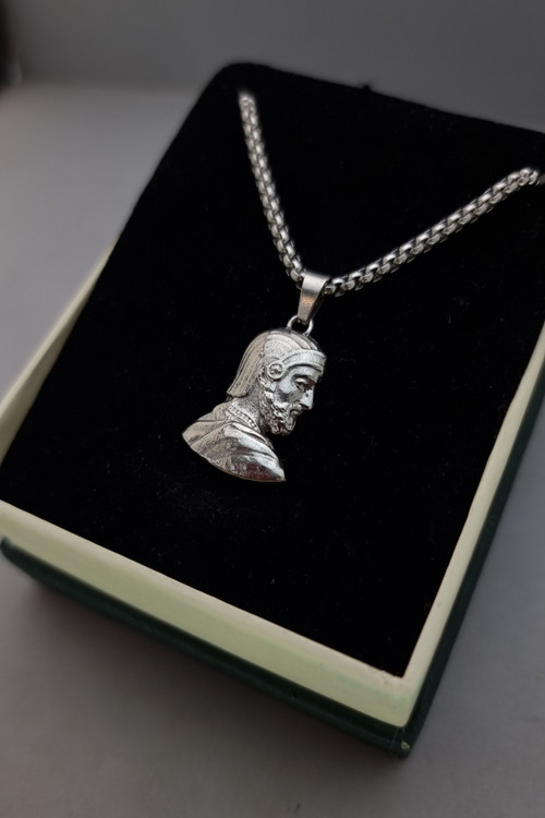 گردنبند کوروش بزرگ