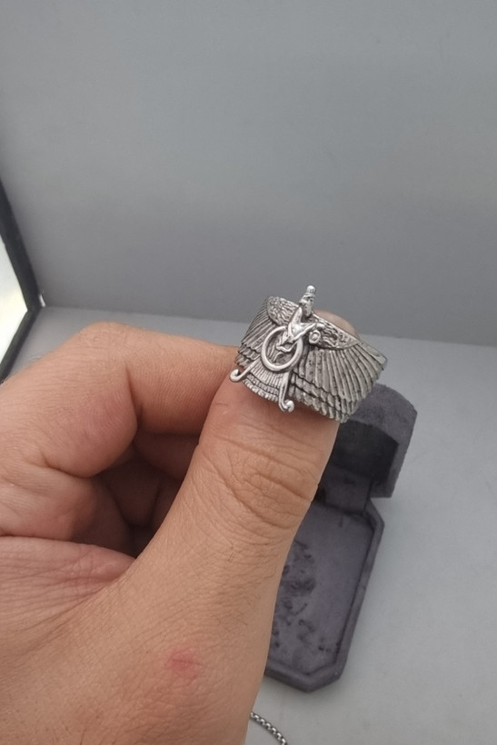 ست گردنبند انگشتر دستبند فروهر