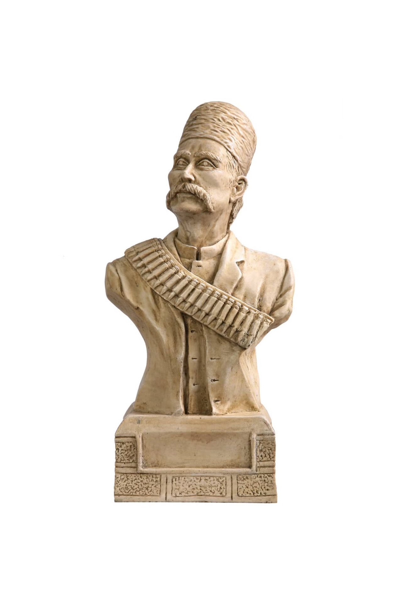 مجسمه و سردیس ستارخان مدل اول